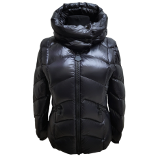 Жіноча куртка Moncler