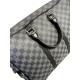 Чоловіча сумка Louis Vuitton - стиль та елегантність